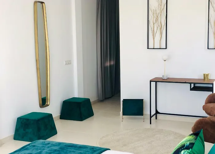 Canaryislandshost L Infinity Views